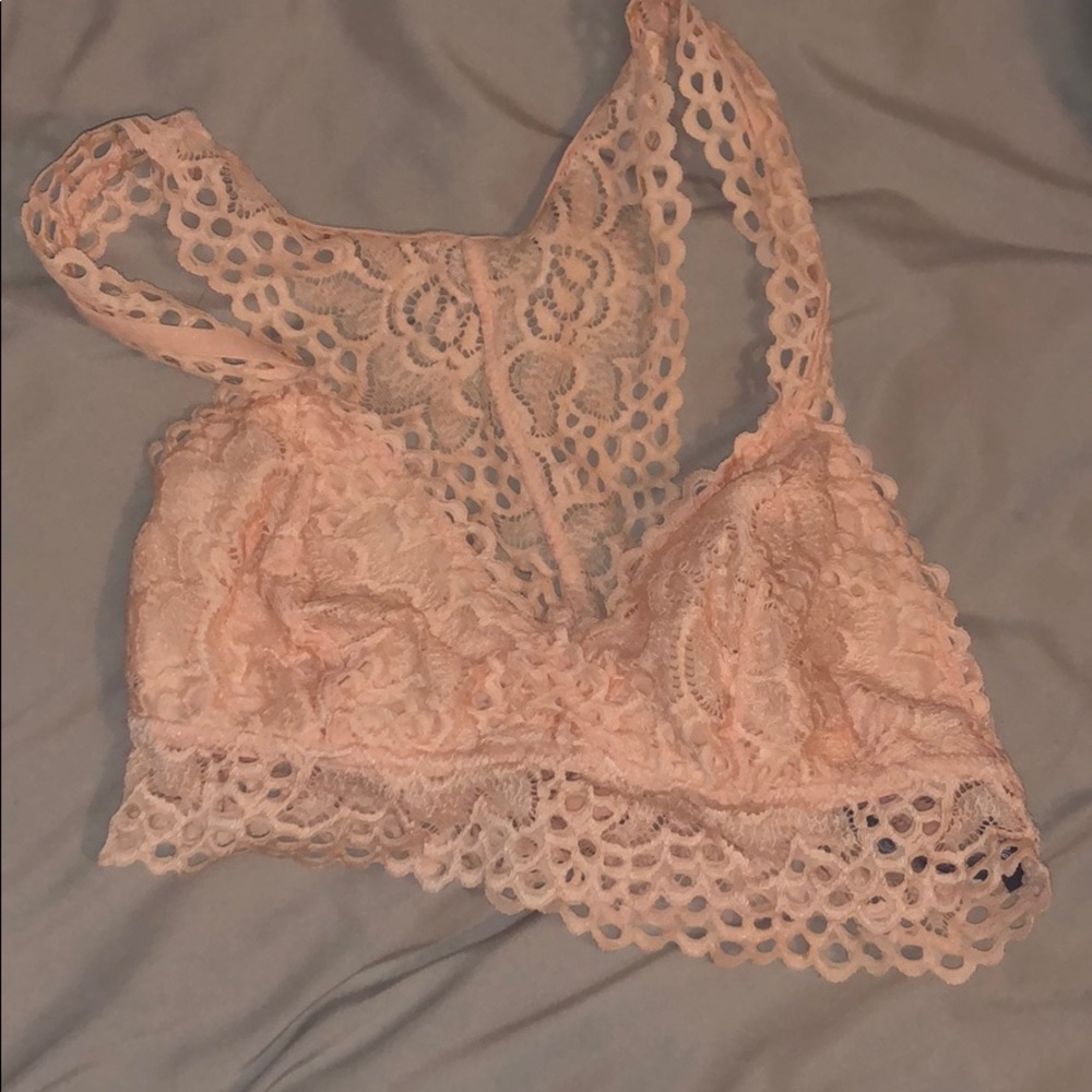 Light pink arie bralette